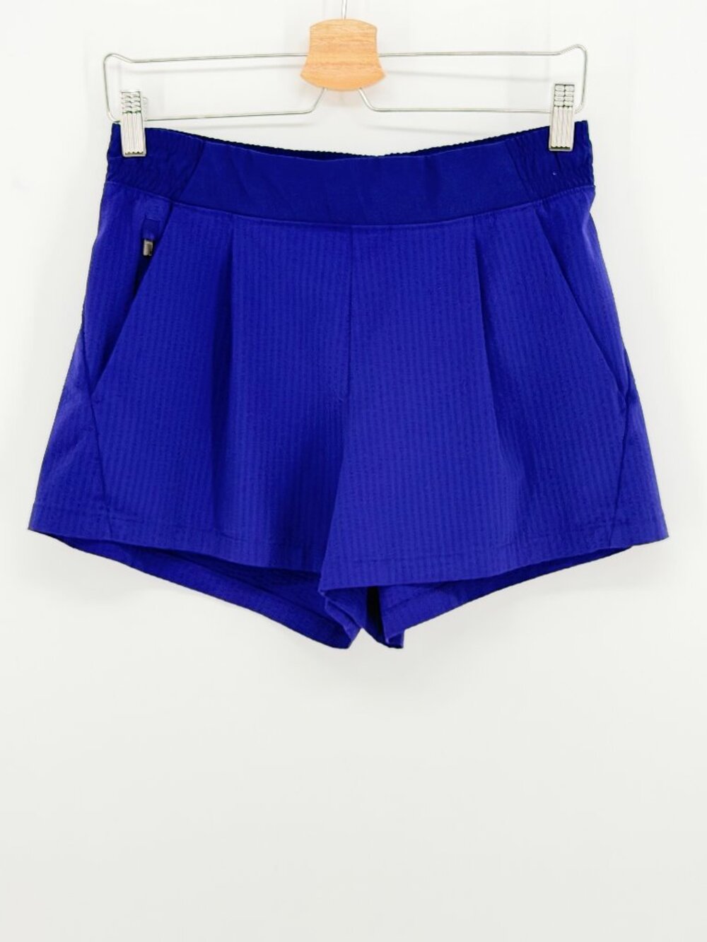 Athleta Textured Brooklyn 4" Shorts Size 4 Blue Purple